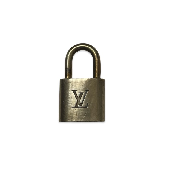 Louis Vuitton #302 Gold Padlock NO key - Picture 1 of 4